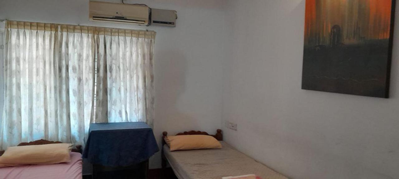 Sapphire Villa Kochi Buitenkant foto